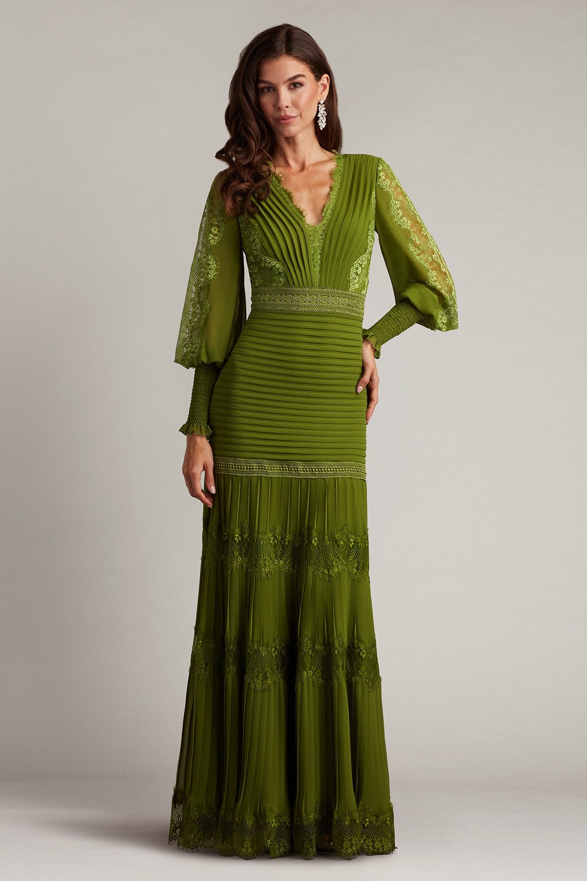 Nyssa Bishop Sleeve Gown IVY – Tadashi Shoji Official Online Boutique