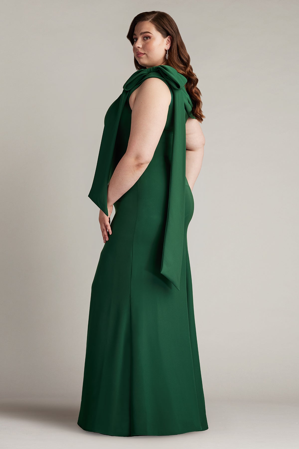 Cassia Bow-Shoulder Crepe Gown - PLUS SIZE