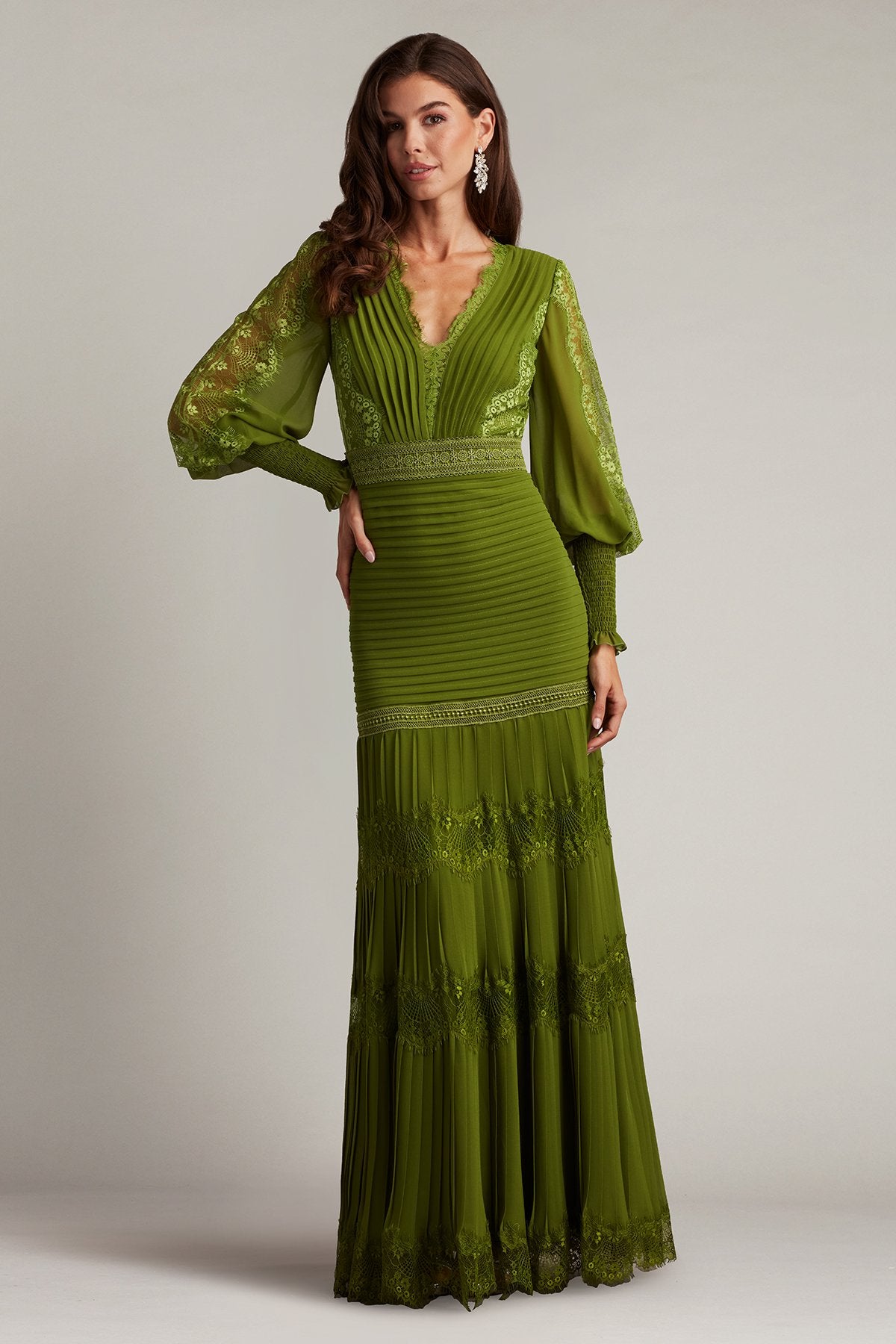 Nyssa Bishop Sleeve Gown IVY – Tadashi Shoji Official Online Boutique